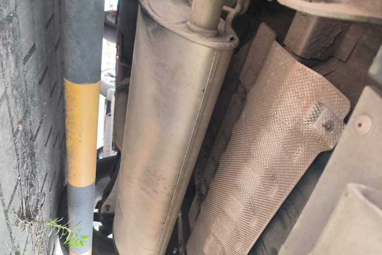 Used BAIC Weiwang S50 2016 1.5T Manual Lede Premium Edition Chassis Rear