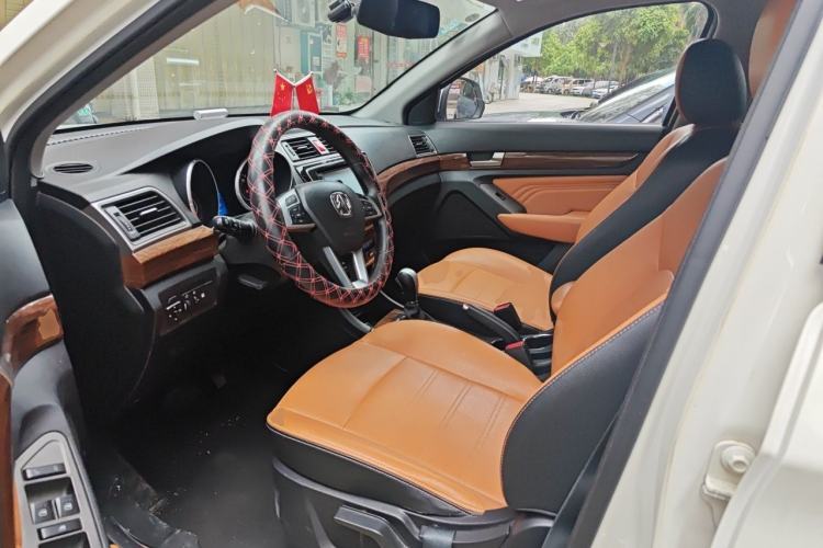 Used BAIC Weiwang S50 2016 1.5T CVT Joyful Elite Edition Driver Seat