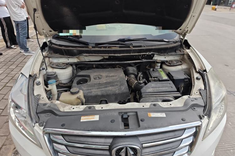 Used BAIC Weiwang S50 2016 1.5T Manual Joyful Luxury Edition Engine Bay