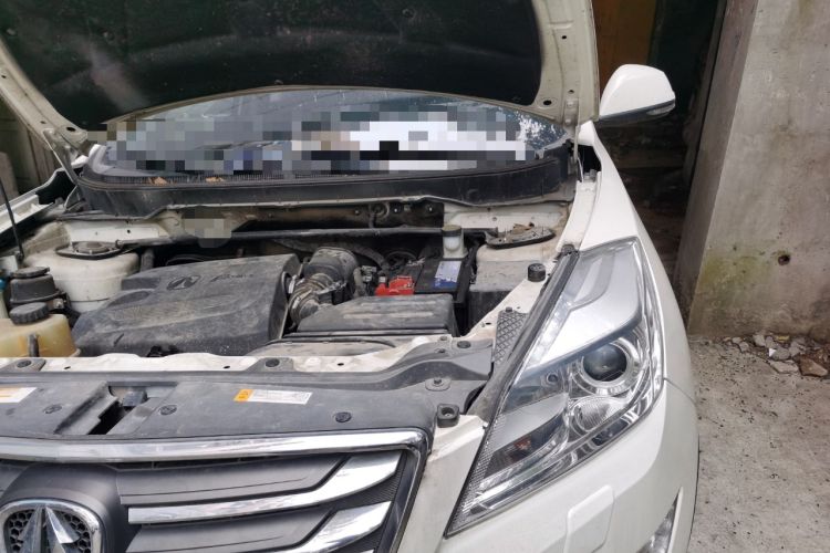 Used BAIC Weiwang S50 2016 1.5T CVT Joyful Premium Edition Engine Bay Left