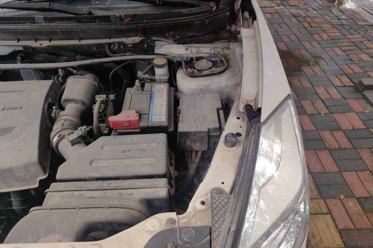 Used BAIC Weiwang S50 2016 1.5T Manual Joyful Premium Edition Engine Bay Left