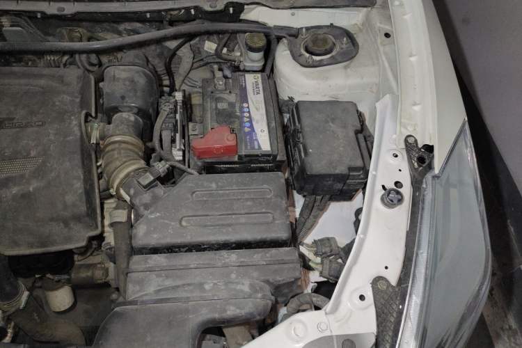 Used BAIC Weiwang S50 2016 1.5T Manual Lede Flagship Edition Engine Bay Left