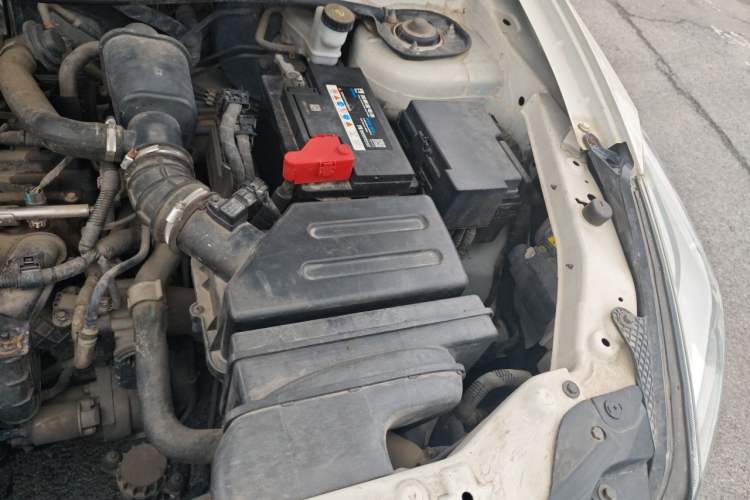 Used BAIC Weiwang S50 2016 1.5T Manual Joyful Premium Edition Engine Bay Left