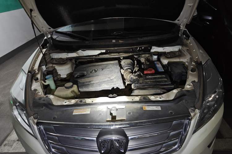 Used BAIC Weiwang S50 2016 1.5T Manual Joyful Luxury Edition Engine Bay
