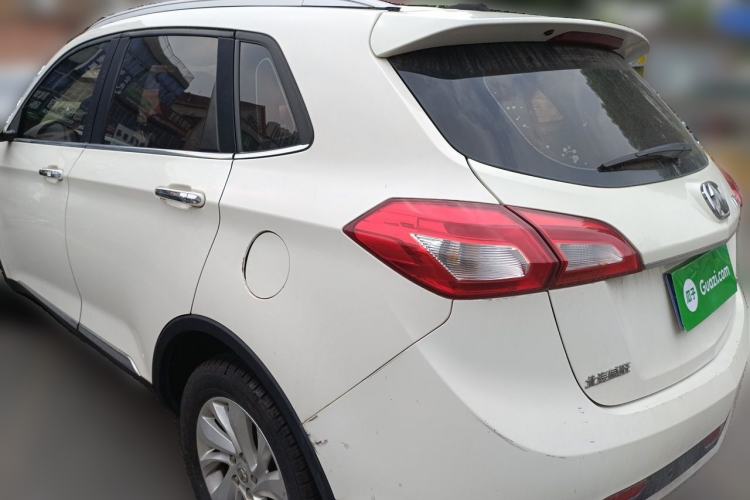 Used BAIC Weiwang S50 2016 1.5T CVT Joyful Luxury Model Exterior 3