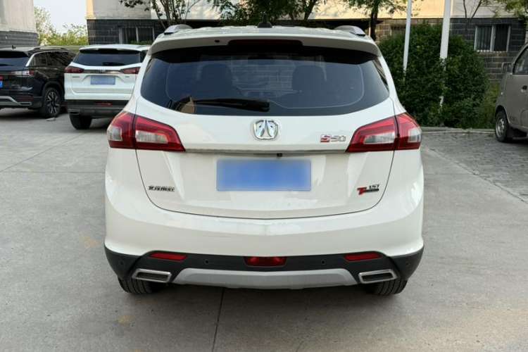 Used BAIC Weiwang S50 2016 1.5T Manual Lede Premium Edition Exterior 4