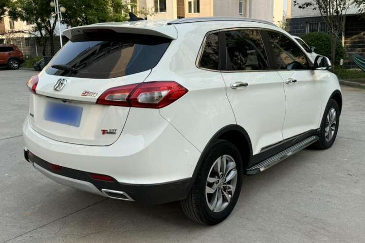 Used BAIC Weiwang S50 2016 1.5T Manual Lede Premium Edition Exterior 5