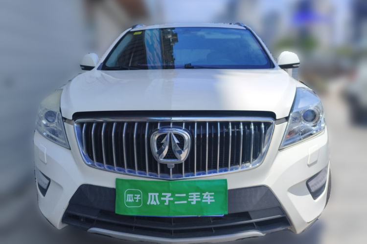 Used BAIC Weiwang S50 2016 1.5T Manual Joyful Premium Edition Front