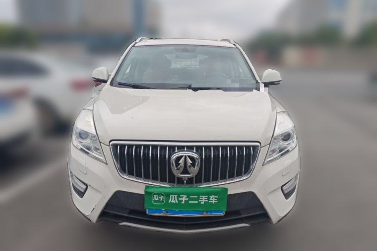 Used BAIC Weiwang S50 2016 1.5T Manual Joyful Premium Edition Front