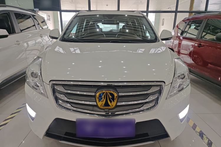 Used BAIC Weiwang S50 2016 1.5T Manual Lede Flagship Edition Front
