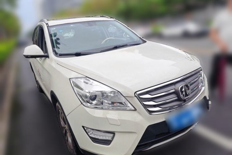 Used BAIC Weiwang S50 2016 1.5T Manual Joyful Comfort Model Front Right 45 Deg