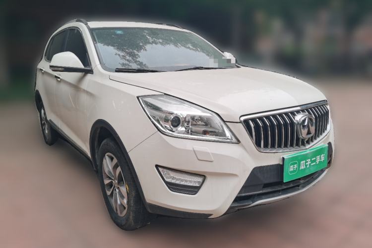 Used BAIC Weiwang S50 2016 1.5T Manual Joyful Premium Edition Front Right 45 Deg