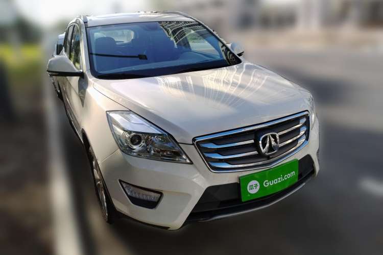 Used BAIC Weiwang S50 2016 1.5T Manual Joyful Luxury Edition Front Right 45 Deg
