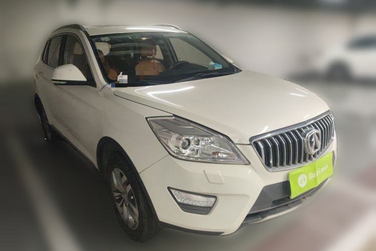 Used BAIC Weiwang S50 2016 1.5T CVT Joyful Premium Edition Front Right 45 Deg