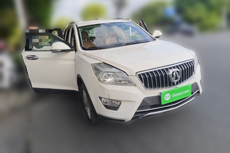 Used BAIC Weiwang S50 2016 1.5T CVT Joyful Elite Edition Front Right 45 Deg
