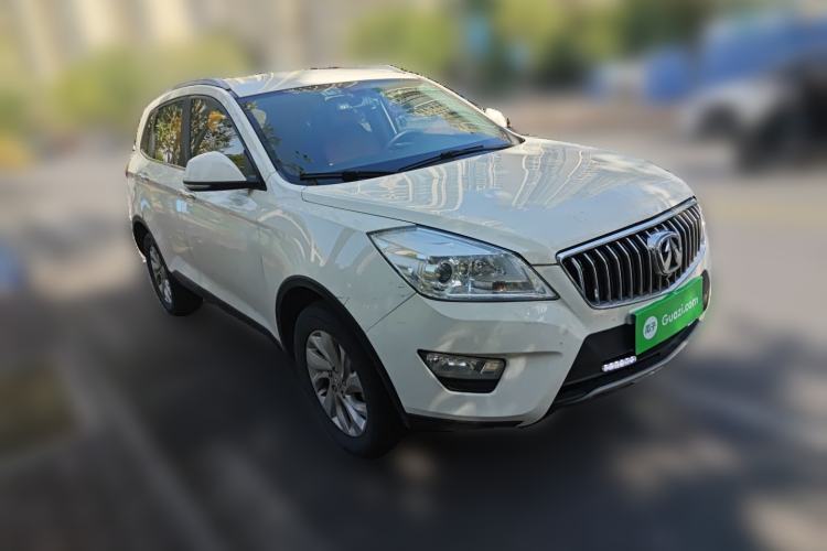 Used BAIC Weiwang S50 2016 1.5T CVT Joyful Elite Edition Front Right 45 Deg