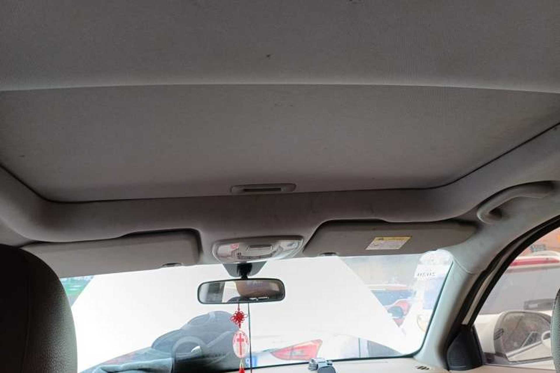 Used BAIC Weiwang S50 2016 1.5T CVT Joyful Luxury Model Headliner