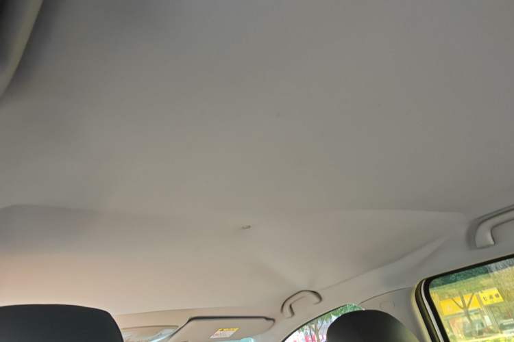 Used BAIC Weiwang S50 2016 1.5T CVT Joyful Elite Edition Headliner