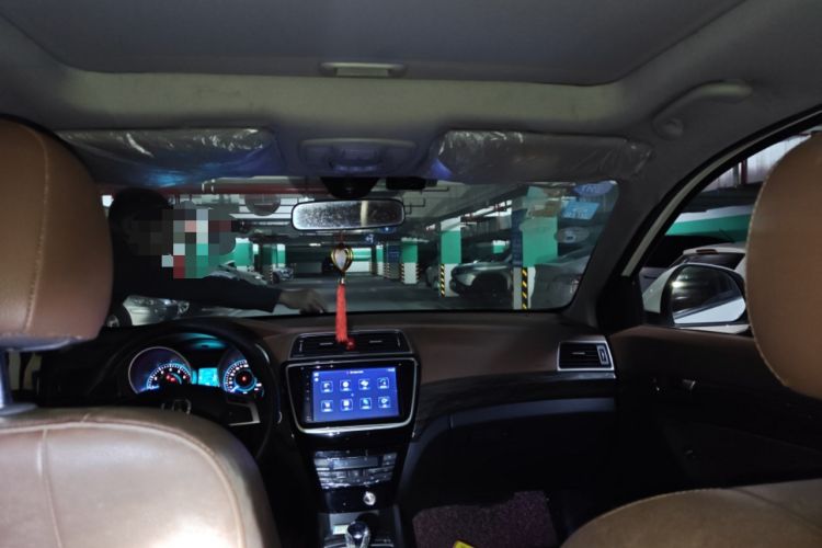 Used BAIC Weiwang S50 2016 1.5T Manual Joyful Luxury Edition Headliner