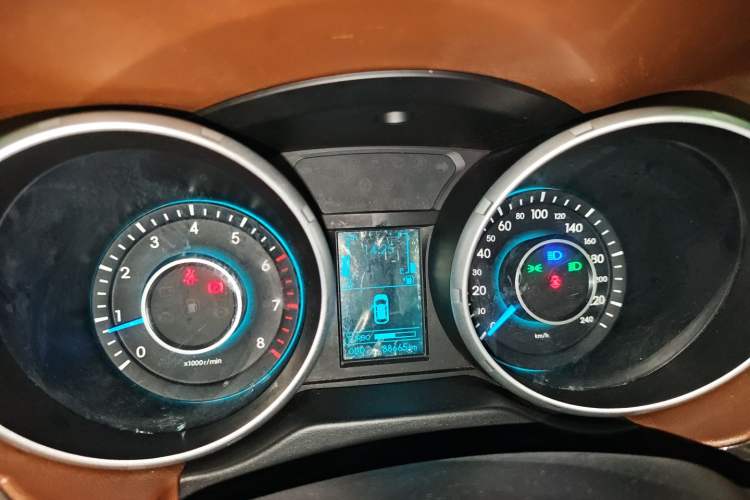 Used BAIC Weiwang S50 2016 1.5T Manual Lede Premium Edition Instrument Cluster