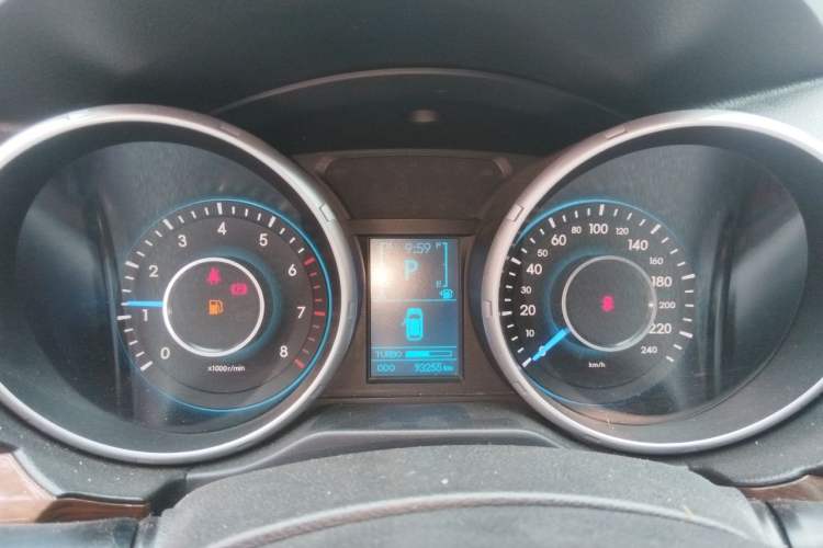 Used BAIC Weiwang S50 2016 1.5T CVT Joyful Premium Edition Instrument Cluster