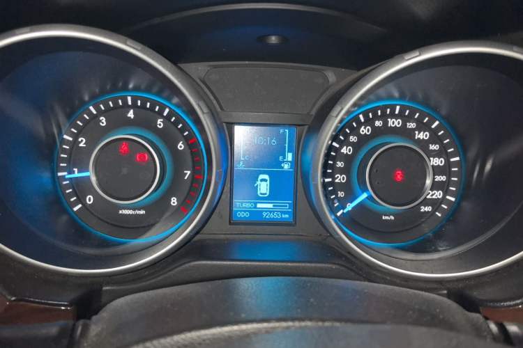 Used BAIC Weiwang S50 2016 1.5T Manual Joyful Premium Edition Instrument Cluster
