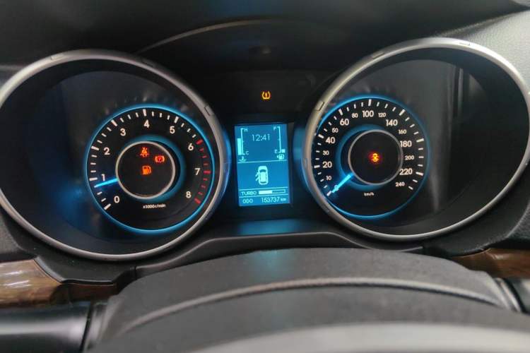 Used BAIC Weiwang S50 2016 1.5T Manual Joyful Premium Edition Instrument Cluster