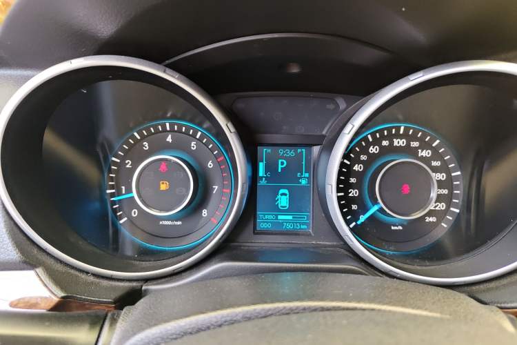 Used BAIC Weiwang S50 2016 1.5T CVT Joyful Elite Edition Instrument Cluster
