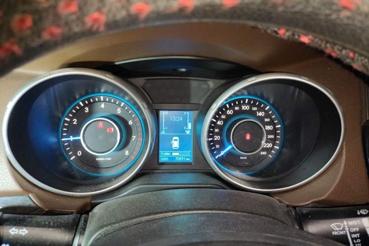 Used BAIC Weiwang S50 2016 1.5T Manual Lede Flagship Edition Instrument Cluster