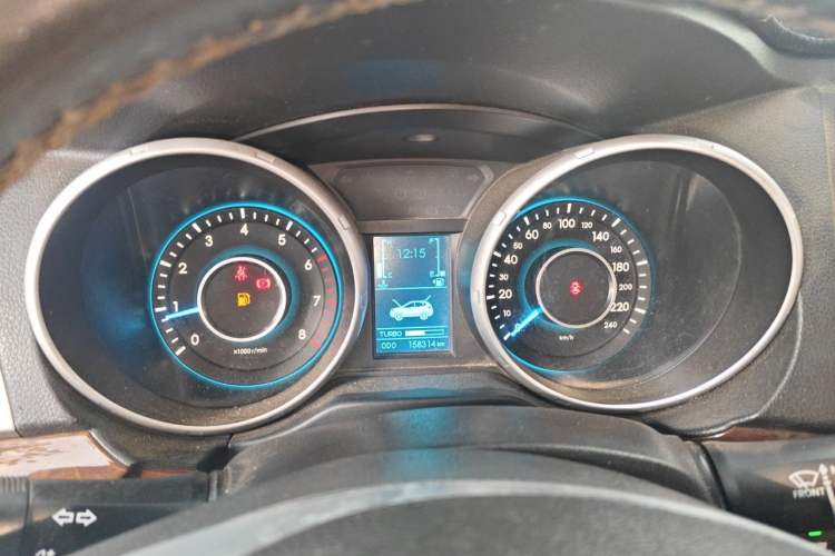 Used BAIC Weiwang S50 2016 1.5T Manual Joyful Premium Edition Instrument Cluster