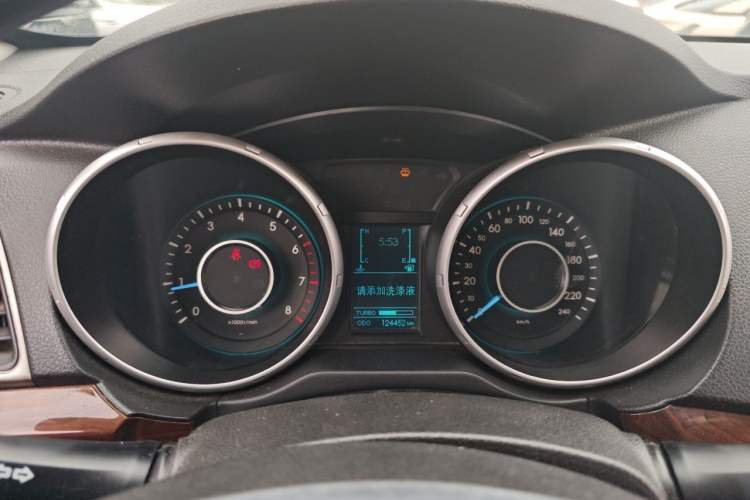 Used BAIC Weiwang S50 2016 1.5T Manual Joyful Premium Edition Instrument Cluster