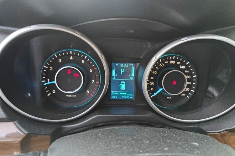 Used BAIC Weiwang S50 2016 1.5T CVT Joyful Elite Edition Instrument Cluster