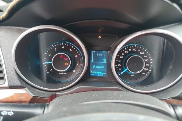 Used BAIC Weiwang S50 2016 1.5T Manual Joyful Comfort Model Instrument Cluster