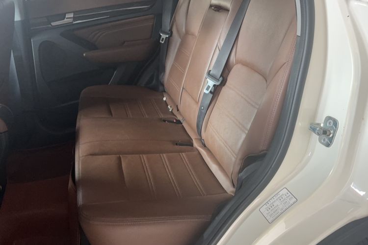 Used BAIC Weiwang S50 2016 1.5T CVT Joyful Premium Edition Interior 1