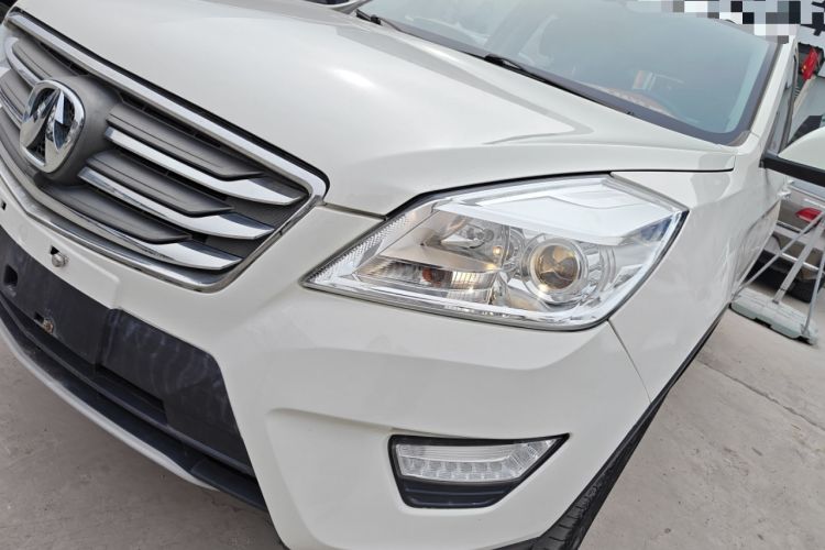 Used BAIC Weiwang S50 2016 1.5T CVT Joyful Luxury Model Left Front Headlight