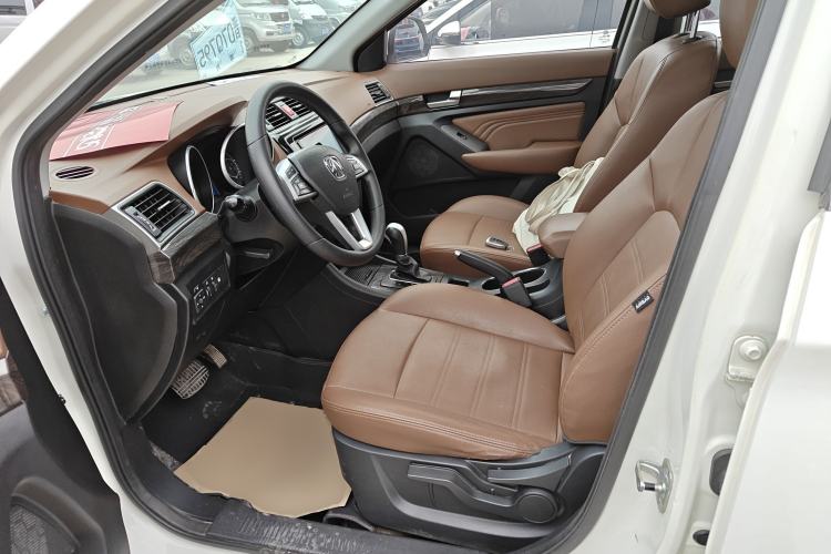 Used BAIC Weiwang S50 2016 1.5T CVT Joyful Luxury Model Left Front Seat