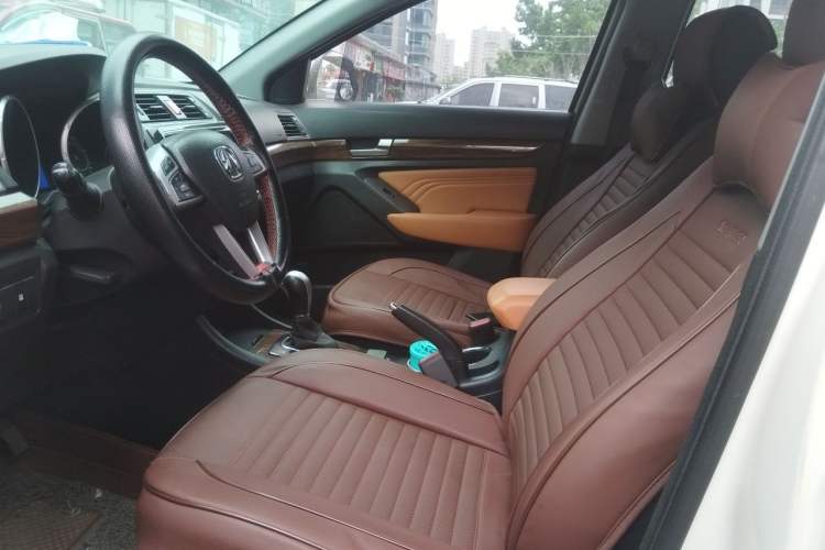 Used BAIC Weiwang S50 2016 1.5T CVT Joyful Premium Edition Left Front Seat