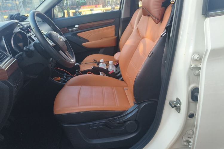Used BAIC Weiwang S50 2016 1.5T Manual Happy Motion Superior Edition Left Front Seat