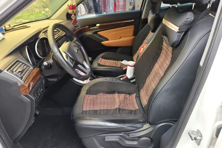 Used BAIC Weiwang S50 2016 1.5T CVT Joyful Elite Edition Left Front Seat