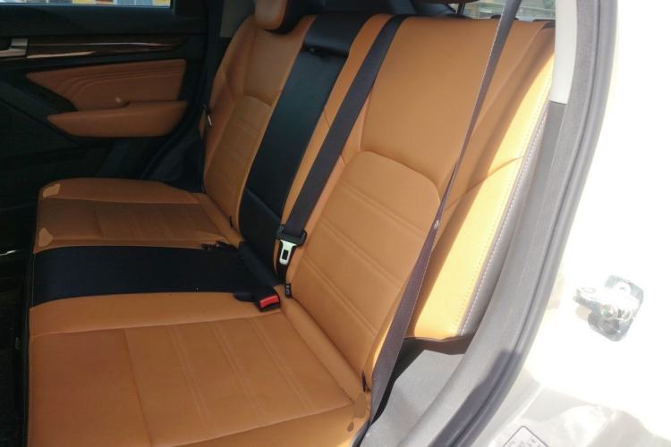 Used BAIC Weiwang S50 2016 1.5T CVT Joyful Premium Edition Left Rear Seat