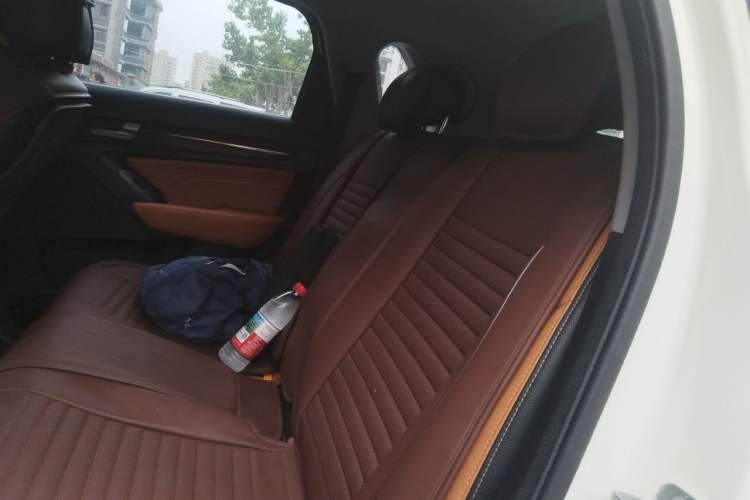 Used BAIC Weiwang S50 2016 1.5T CVT Joyful Premium Edition Left Rear Seat