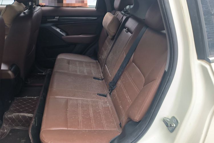 Used BAIC Weiwang S50 2016 1.5T Manual Lede Premium Edition Left Rear Seat