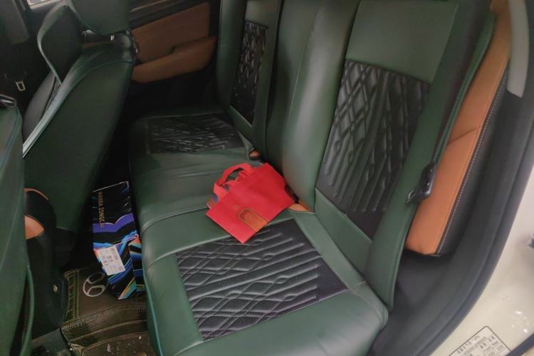 Used BAIC Weiwang S50 2016 1.5T Manual Joyful Premium Edition Left Rear Seat