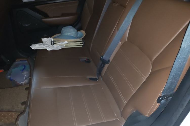 Used BAIC Weiwang S50 2016 1.5T Manual Joyful Premium Edition Left Rear Seat