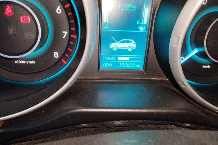 Used BAIC Weiwang S50 2016 1.5T Manual Lede Premium Edition Odometer Close Up