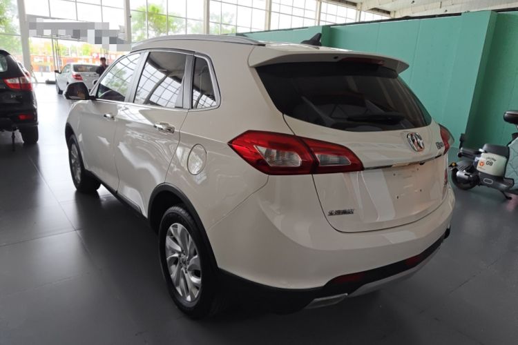 Used BAIC Weiwang S50 2016 1.5T Manual Joyful Elite Edition Rear Left 45 Deg