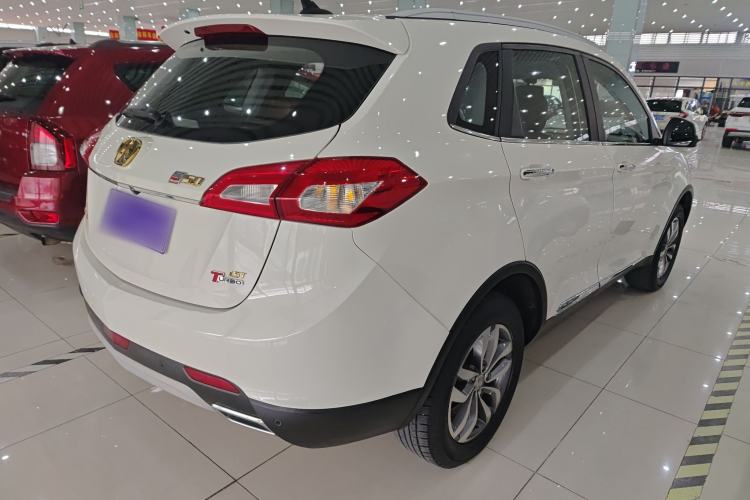 Used BAIC Weiwang S50 2016 1.5T Manual Lede Flagship Edition Rear Right 45 Deg