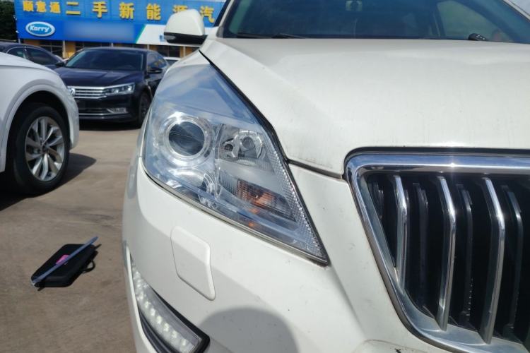 Used BAIC Weiwang S50 2016 1.5T CVT Joyful Premium Edition Right Front Headlight