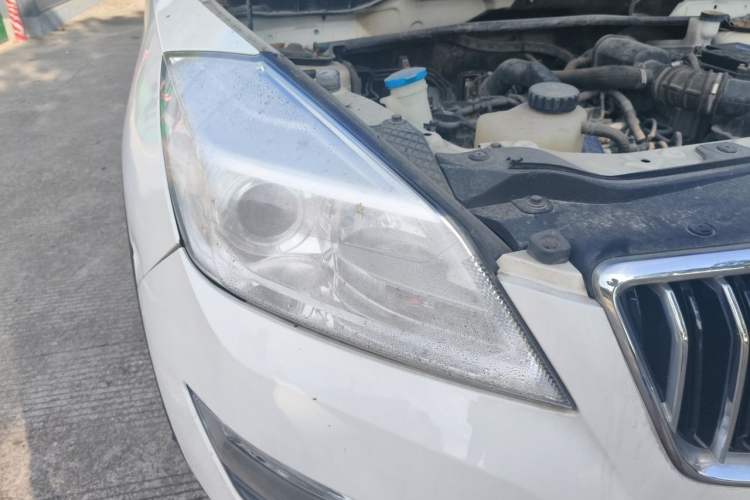 Used BAIC Weiwang S50 2016 1.5T Manual Happy Motion Superior Edition Right Front Headlight