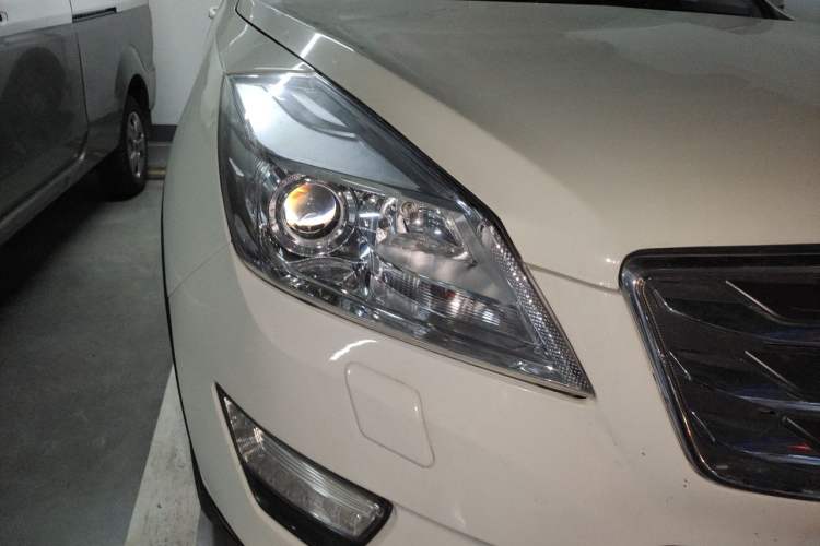 Used BAIC Weiwang S50 2016 1.5T Manual Lede Flagship Edition Right Front Headlight